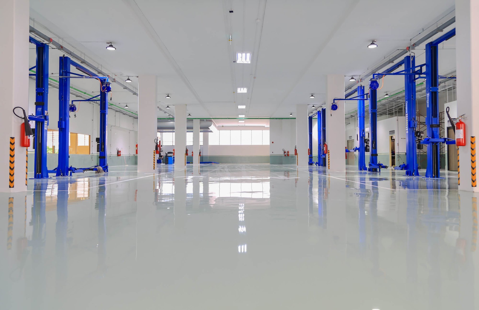 What are the differences between epoxy flooring and other types of commercial flooring options?