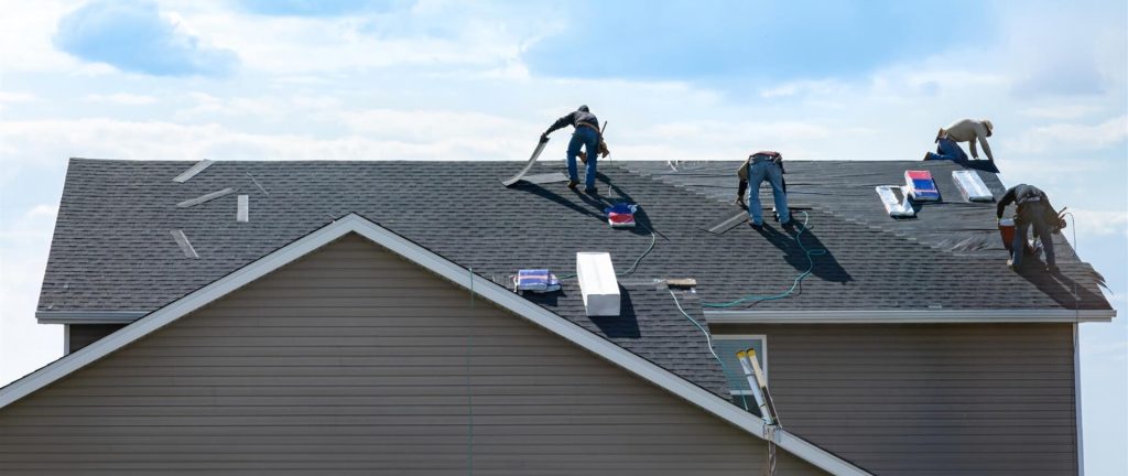 How to Verify a Roofing Contractor's Credentials?